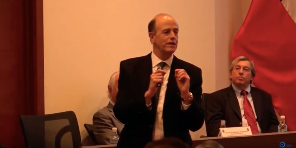 La prioridad de un tren de carga para asegurar el funcionamiento de los puertos